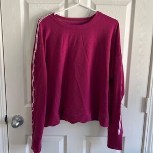 Under Armour Magenta Pullover